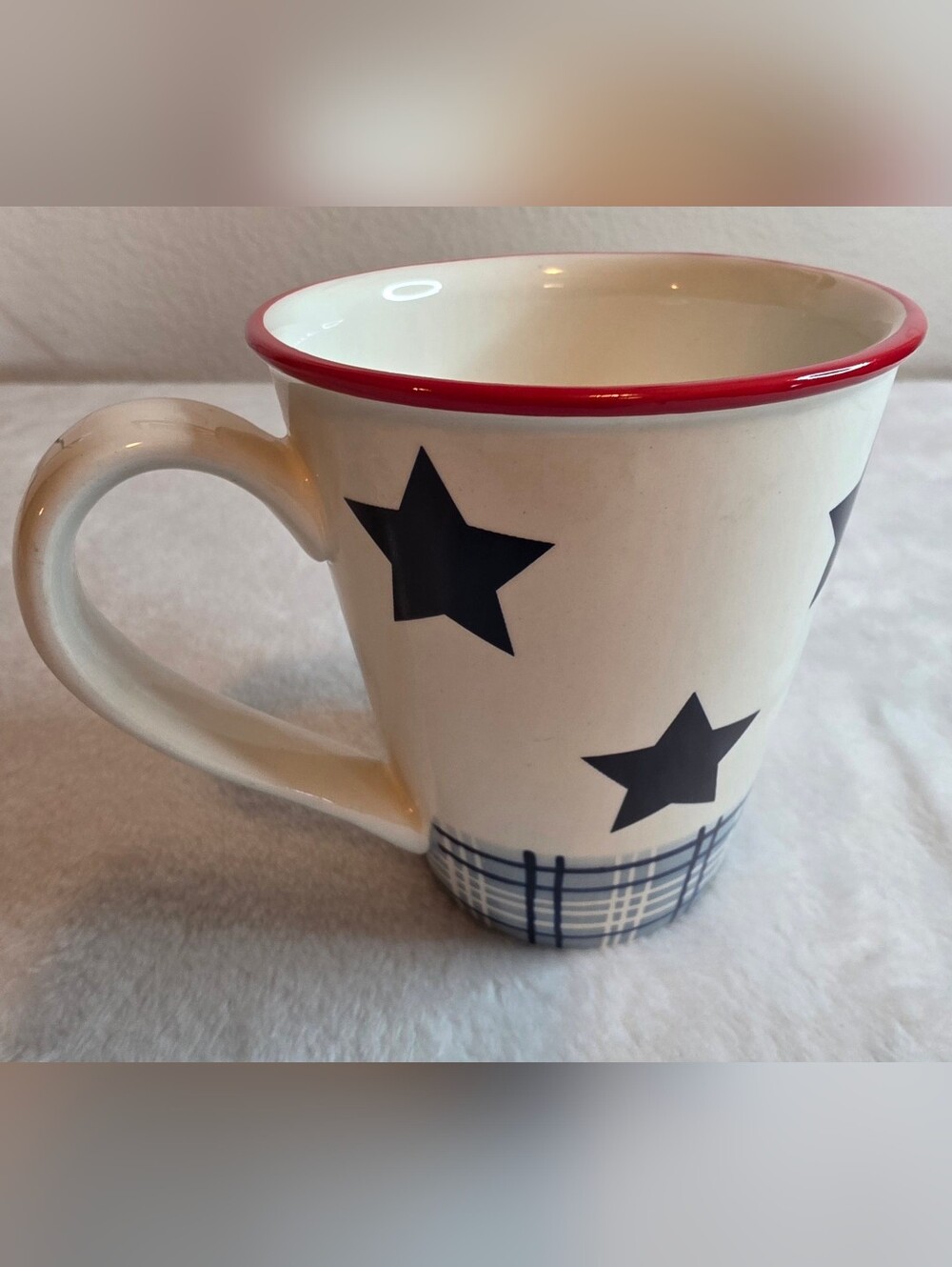 Ceramic Star Accent Mug with Red Rim